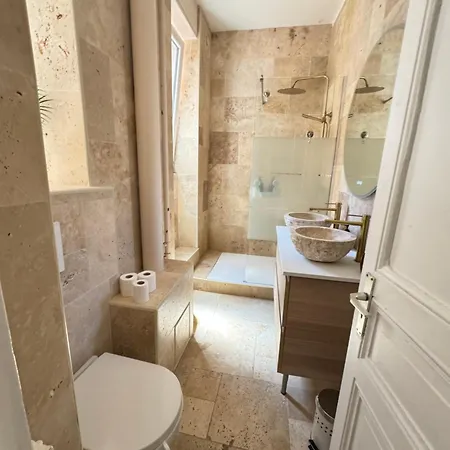 Le Charme De - Proche Centre Et Gare - 8 Personnes - Arrivee Autonome 公寓